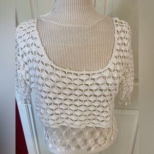 Kroshetta By Papillon Crochet White Crop
Top